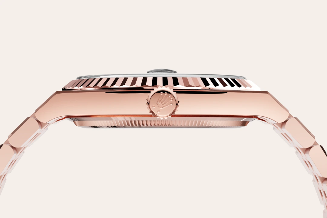 Impression zu 18 Karat Everose-Gold des Rolex-Modells Land-Dweller 40